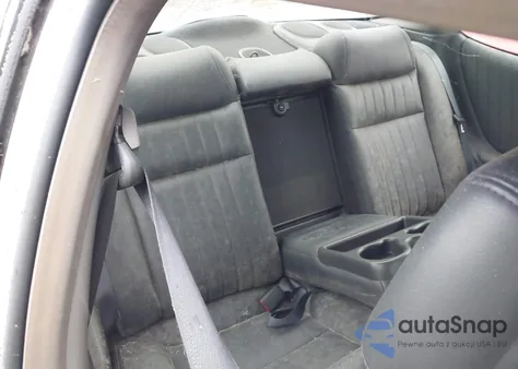 2002 Pontiac Grand Prix Gtp z USA, uszkodzony, nr VIN 1G2WR12152F208035